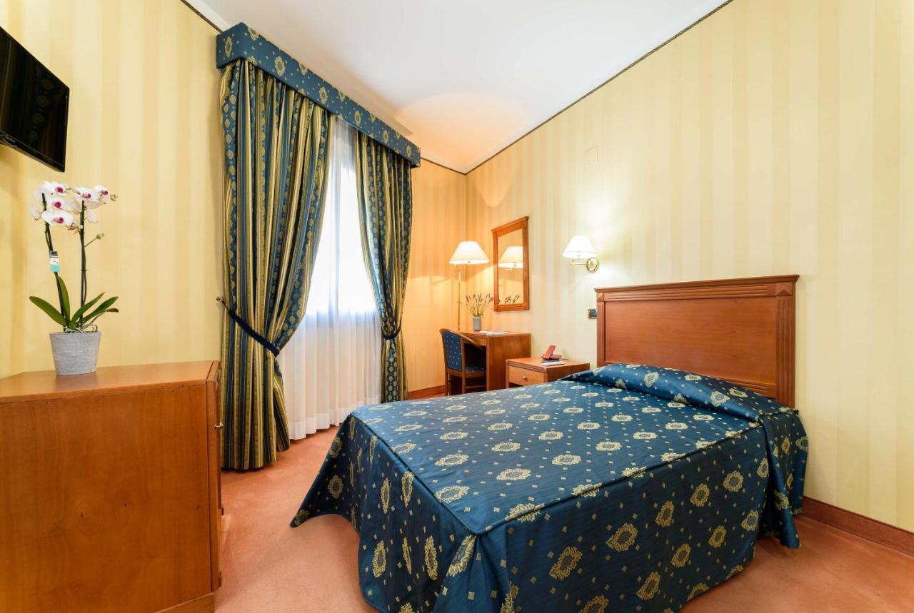 Hotel Hermitage 4*